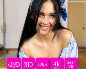 Horny Gabby Bella 3D Virtual Striptease