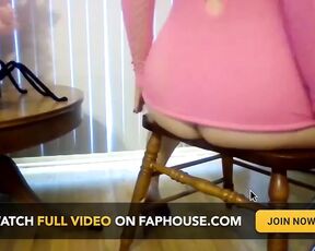 Stripper Grinding Her Customer with Her Ass Lap Dance Dirty Talk